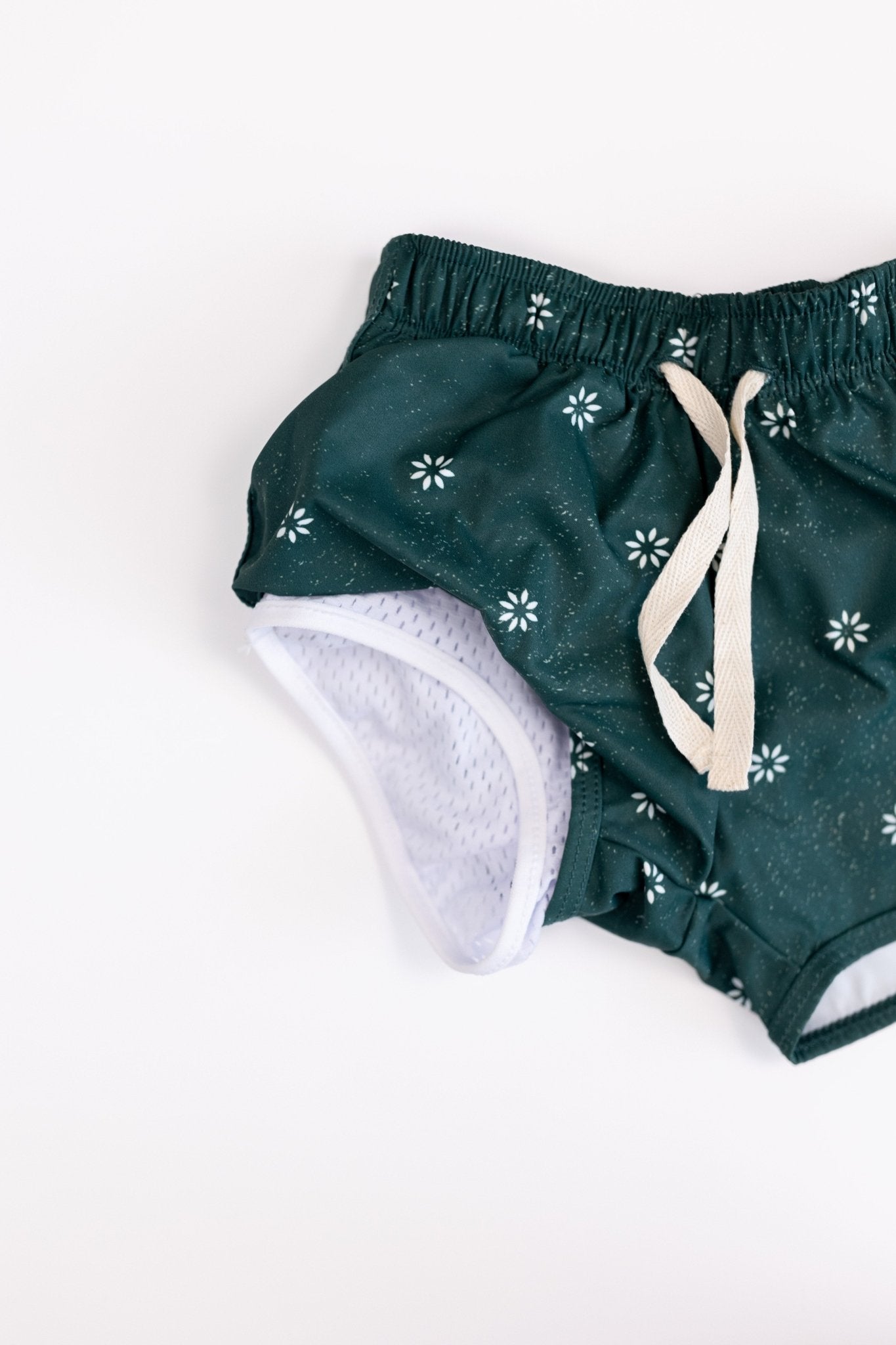 THE BEAU | WHITE SAND - 18 Summers
